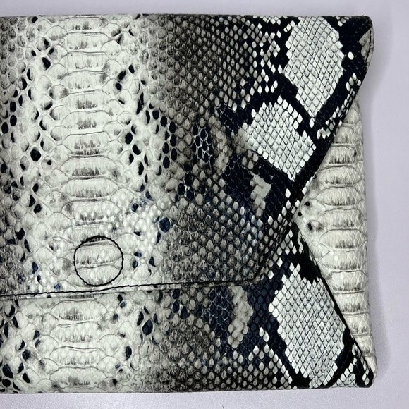 NWOT Witchery Faux Leather Snakeskin Envelope Chain Crossbody Bag - Picture 3 of 9